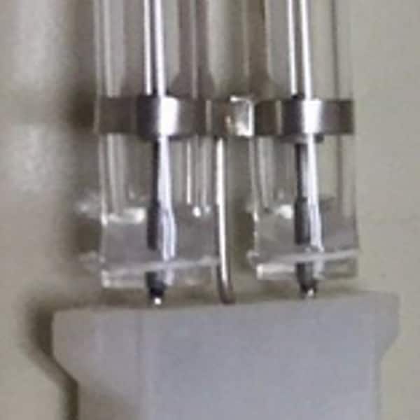 Ilc Replacement For BATTERIES AND LIGHT BULBS STROBE129Z WW-LXBJ-1 - main